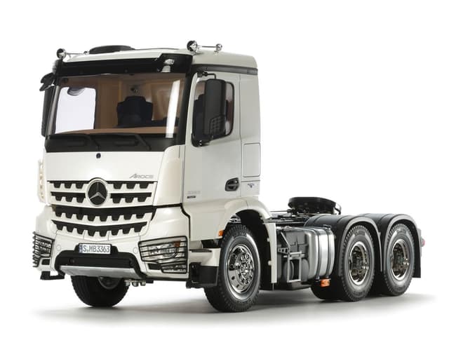 Tamiya 1/14 Mercedes-Benz Actros 3363 Semi Kit